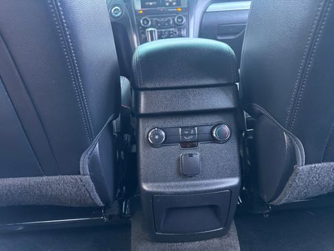 Used 2016 Ford Explorer XLT w/ Equipment Group 202A image 33
