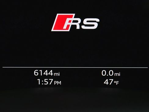 Used 2024 Audi RS Q8 w/ Black Optic Package image 35