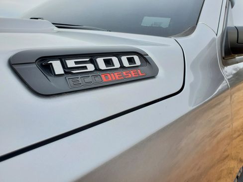 Used 2021 RAM 1500 Lone Star image 3