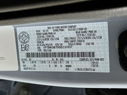 Used 2025 Ford F350 Platinum AWD/4WD image 35