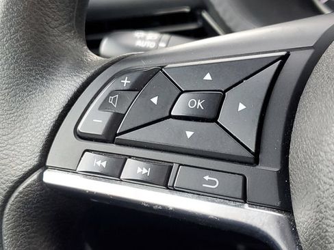 Used 2024 Nissan Sentra SV FWD image 12