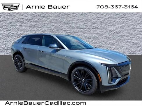 New 2026 Cadillac Lyriq Sport w/ LPO, ONYX Package AWD/4WD image 1