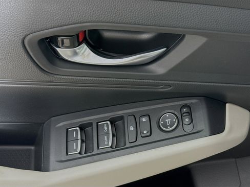 New 2025 Honda Accord LX image 19