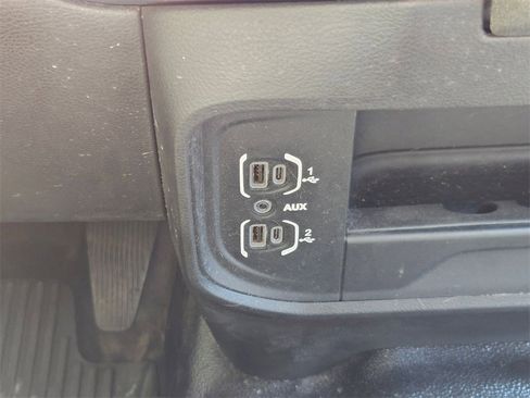 Used 2022 RAM 2500 Tradesman image 29