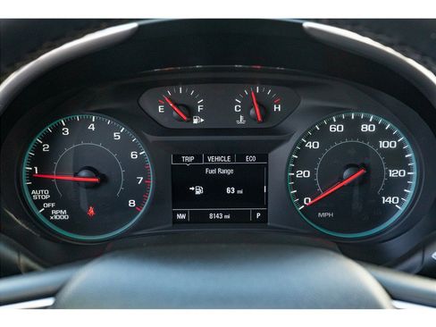 Used 2025 Chevrolet Malibu RS w/ LPO, Floor Liner Package FWD image 9