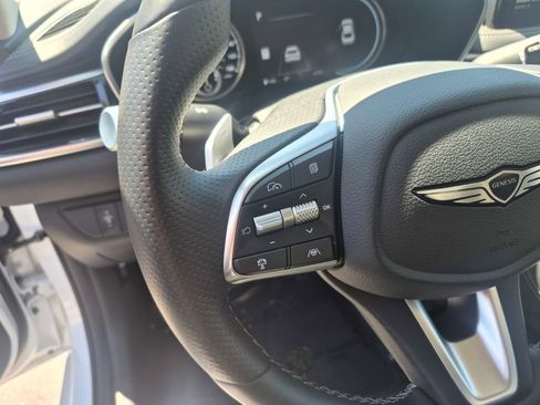 Used 2026 Genesis G70 2.5T image 19