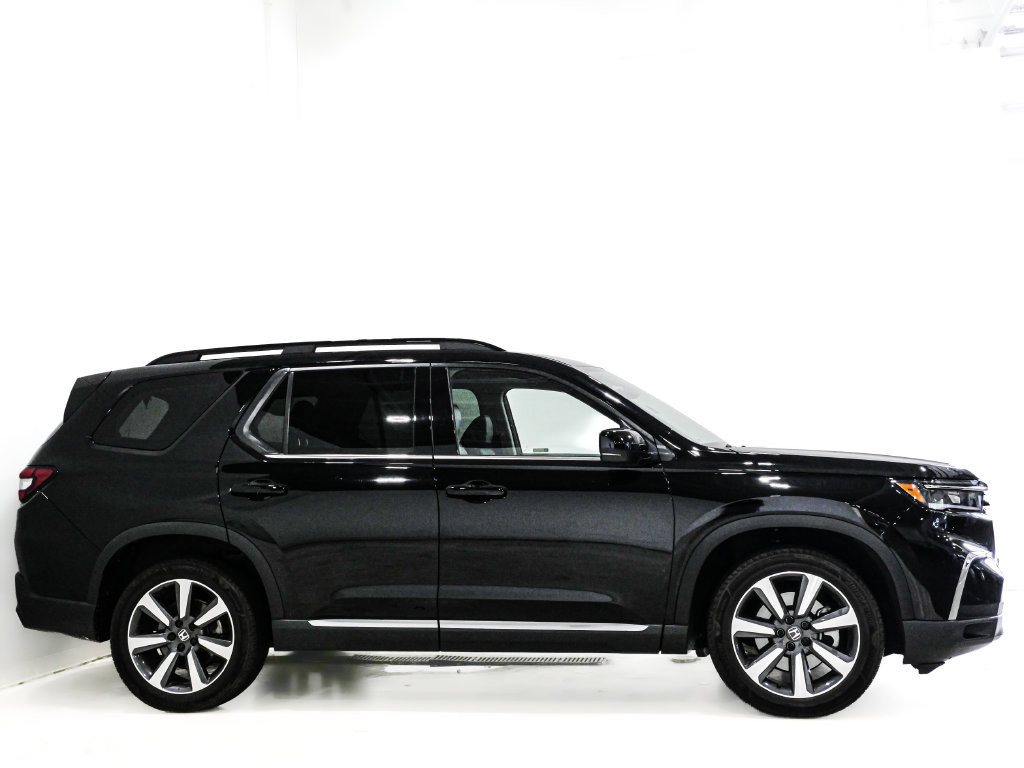 Used 2023 Honda Pilot Elite image 5
