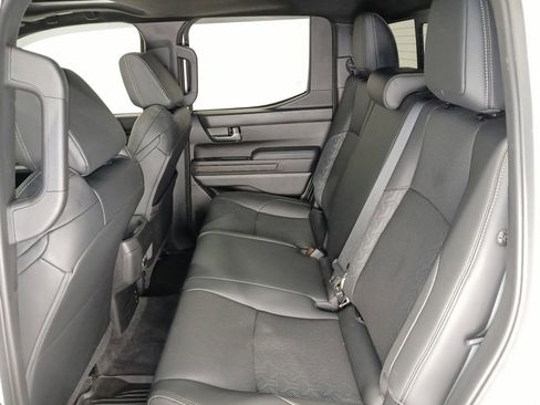 Used 2025 Toyota Tacoma Limited AWD/4WD image 11