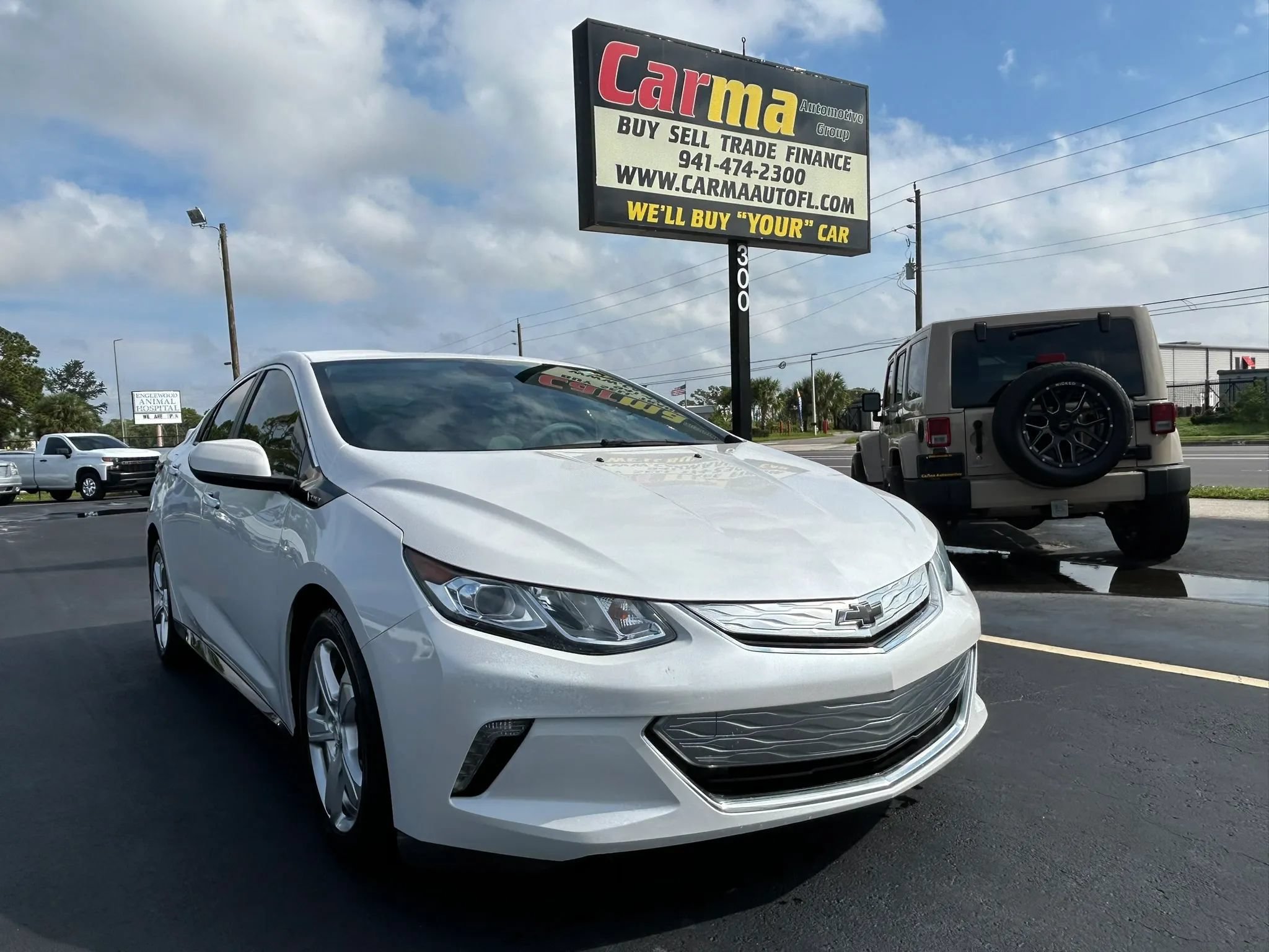 Used 2018 Chevrolet Volt LT w/ Comfort Package FWD image 17