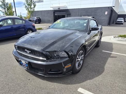 Used 2014 Ford Mustang Premium RWD image 1