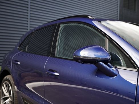 New 2026 Porsche Macan image 17