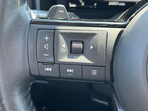 Used 2023 Nissan Rogue Platinum w/ Platinum Premium Package AWD/4WD image 20