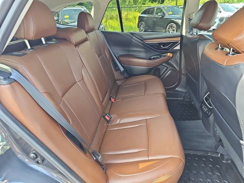 Used 2020 Subaru Outback Touring AWD/4WD image 28