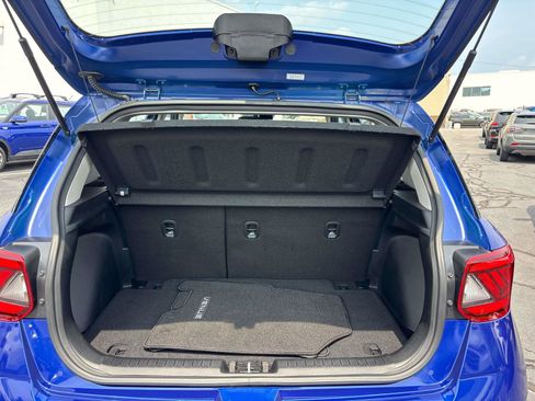 Certified 2022 Hyundai Venue SE w/ Cargo Package FWD image 14