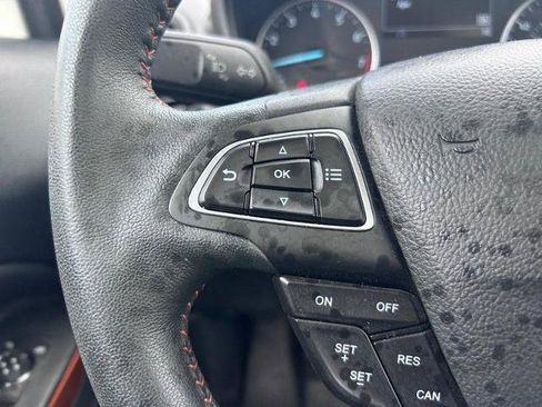 Certified 2021 Ford EcoSport SE w/ SE Appearance Package image 13