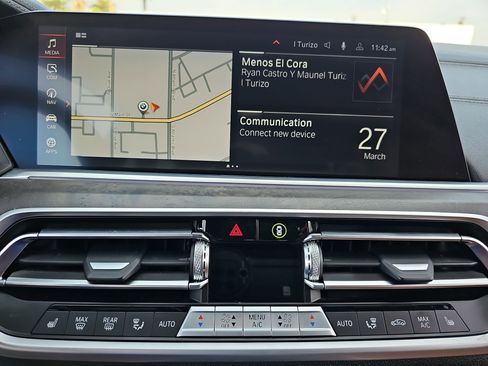 Used 2023 BMW X5 xDrive40i w/ M Sport Package image 21