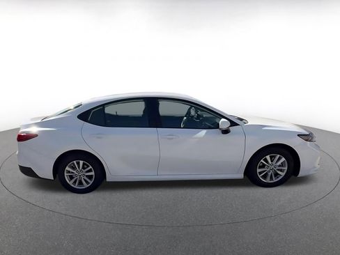 Used 2025 Toyota Camry LE FWD image 15