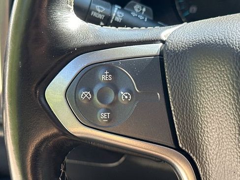 Used 2018 Chevrolet Silverado 1500 LT w/ All Star Edition AWD/4WD image 26