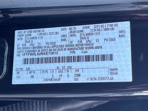 Used 2024 Ford F150 Lariat w/ FX4 Off-Road Package image 32