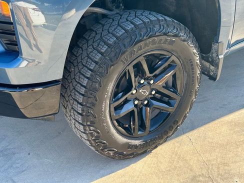 Used 2024 Chevrolet Silverado 1500 Custom Trail Boss image 9