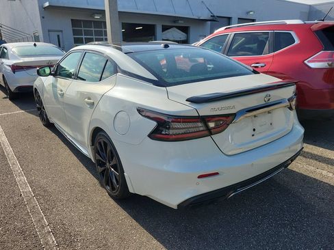 Used 2019 Nissan Maxima SR w/ Premium Package FWD image 4