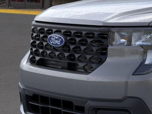 New 2025 Ford Maverick XLT w/ Equipment Group 301A image 18