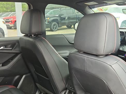 Used 2026 Chevrolet Equinox RS w/ Convenience Package III FWD image 17