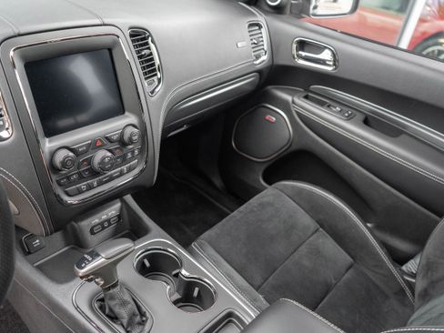 Used 2018 Dodge Durango SRT w/ SRT Interior Appearance Group image 17
