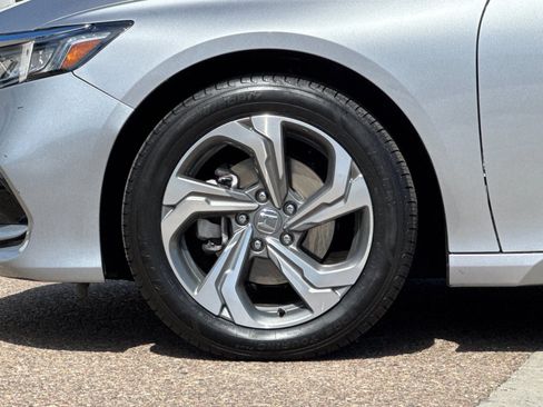 Used 2018 Honda Accord EX-L image 32