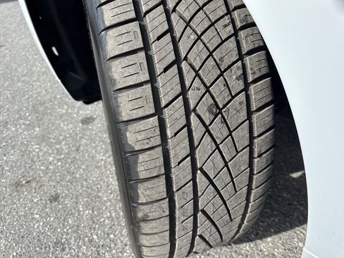 Used 2018 Jaguar F-PACE S image 35