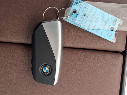 Used 2026 BMW X5 xDrive40i AWD/4WD image 36