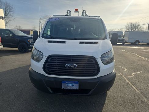 Used 2017 Ford Transit 250 130 Low Roof image 3