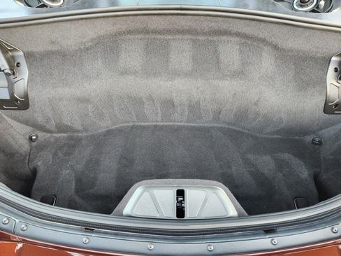 Used 2022 Chevrolet Corvette Stingray w/ Z51 Performance Package image 32