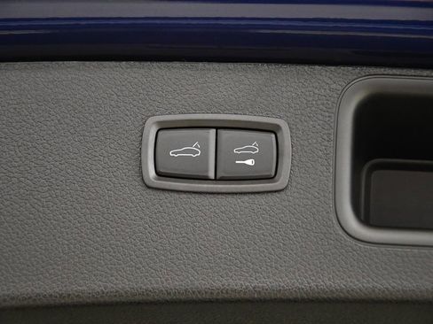 Used 2025 Porsche Macan image 55