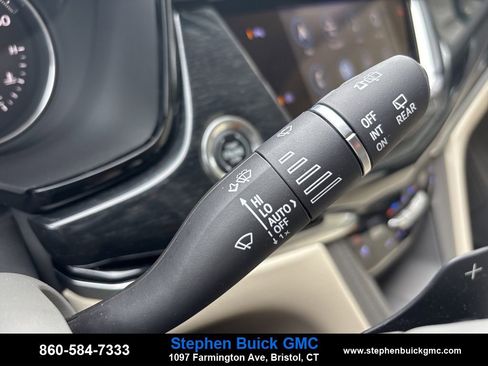 Used 2020 Cadillac XT6 Premium Luxury image 17