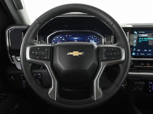 Used 2025 Chevrolet Silverado 1500 LTZ w/ LTZ Premium Texas Edition image 18