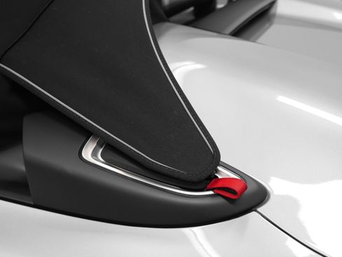 Certified 2025 Porsche 718 Boxster Spyder RS RWD image 10
