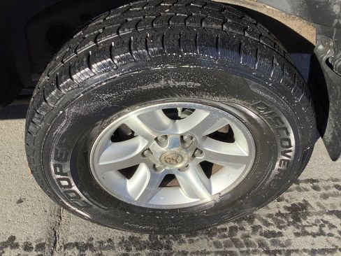 Used 2007 Toyota Sequoia SR5 image 21