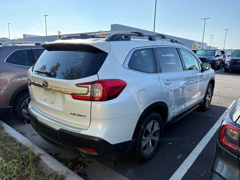 Used 2025 Subaru Ascent Premium w/ Popular Package #1 AWD/4WD image 6