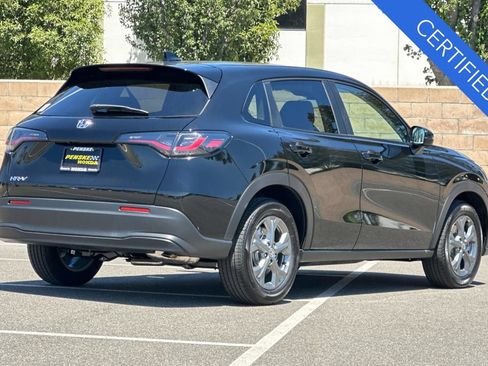 Certified 2026 Honda HR-V LX image 4