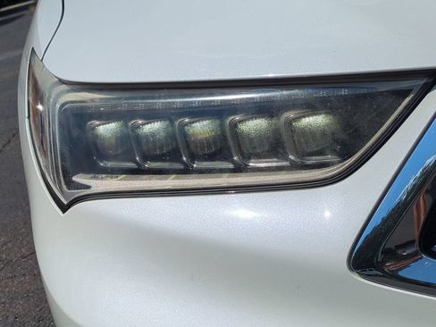 Used 2018 Acura TLX FWD image 11
