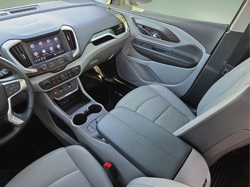 Used 2020 GMC Terrain SLT w/ Preferred Package image 12