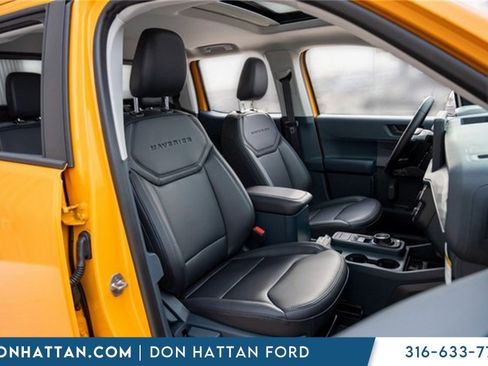 New 2026 Ford Maverick Lariat w/ Black Appearance Package image 27