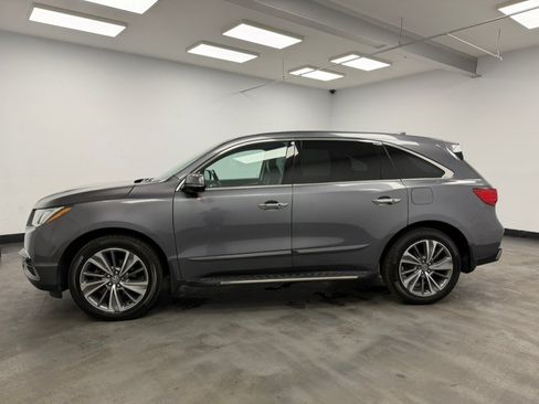 Used 2017 Acura MDX w/ Technology Package AWD/4WD image 4
