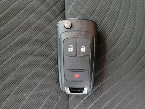 Used 2014 Buick Encore FWD image 32