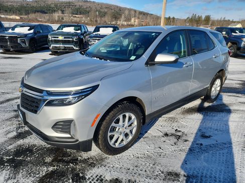 Certified 2022 Chevrolet Equinox LT image 4