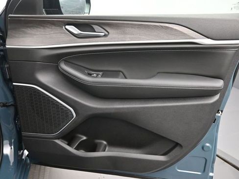 New 2026 Jeep Grand Cherokee Limited image 20