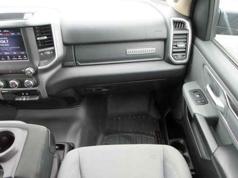 Used 2020 RAM 1500 Big Horn AWD/4WD image 20