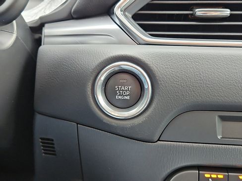 New 2025 MAZDA CX-5 AWD 2.5 S w/ Preferred Package image 18