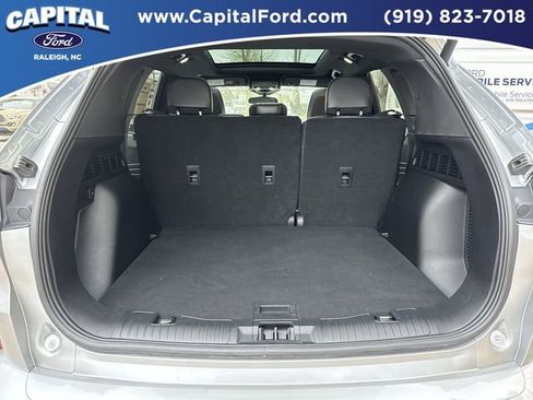 Certified 2023 Ford Escape ST-Line w/ Tech Pack #1 AWD/4WD image 15